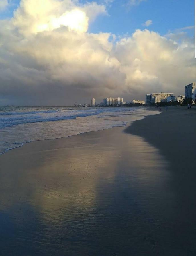 Beach Front Apt Isla Verde 3 Apartamento San Juan Exterior foto